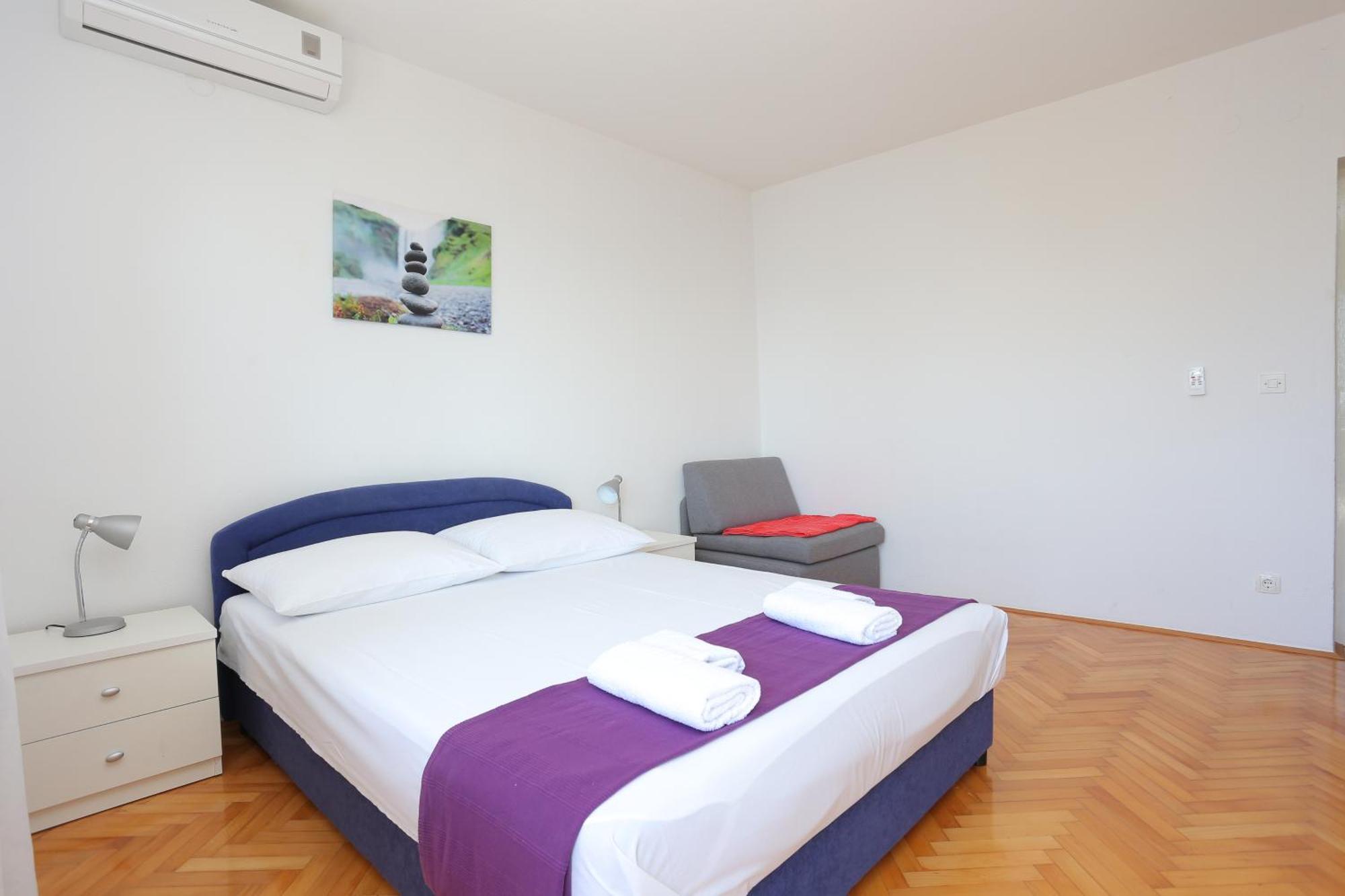 Apartments By The Sea Brela, Makarska - 2718 Kamer foto